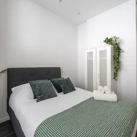 Le Jardin Des Docks - Appt Avec Jardin Apartamento Lyon